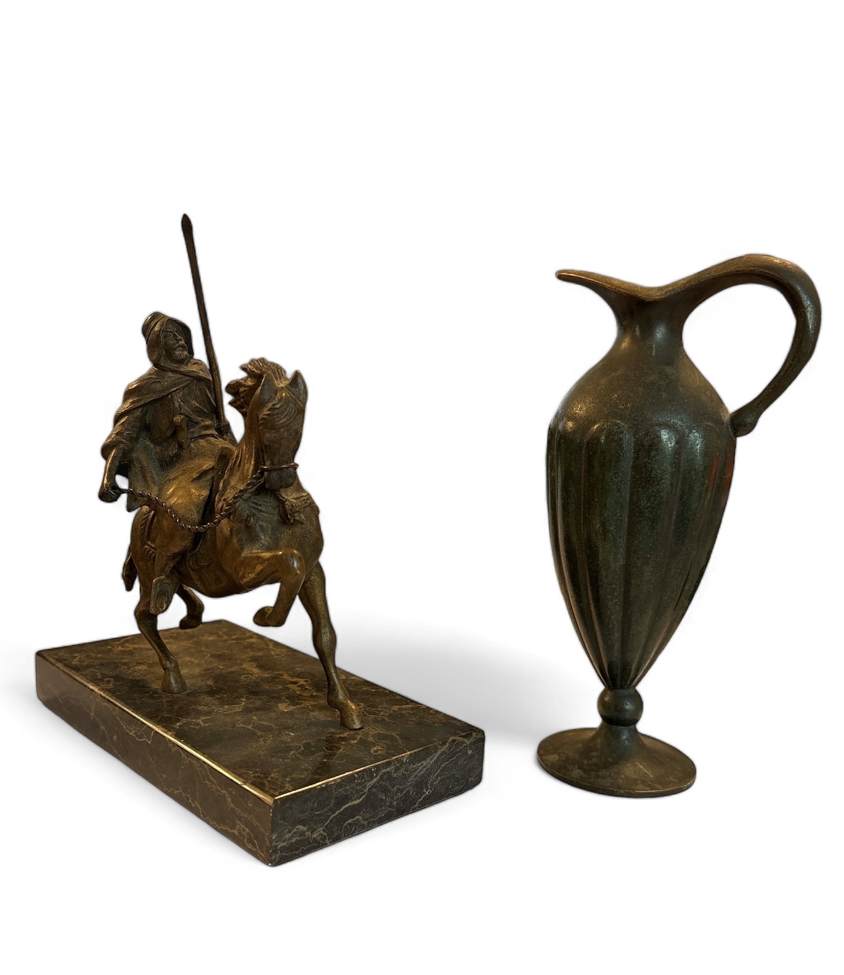 Quattro sculture in bronzo e antimonio