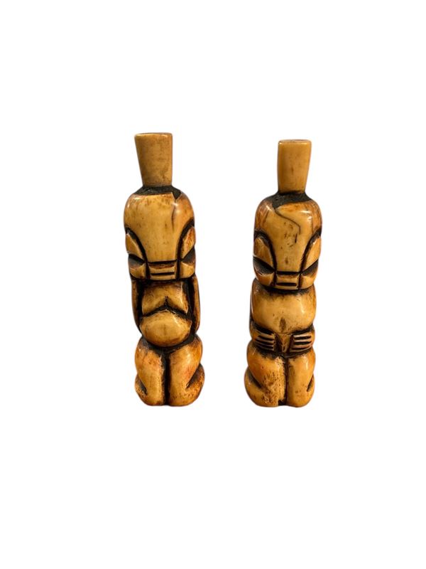 Coppia di talismani africani
