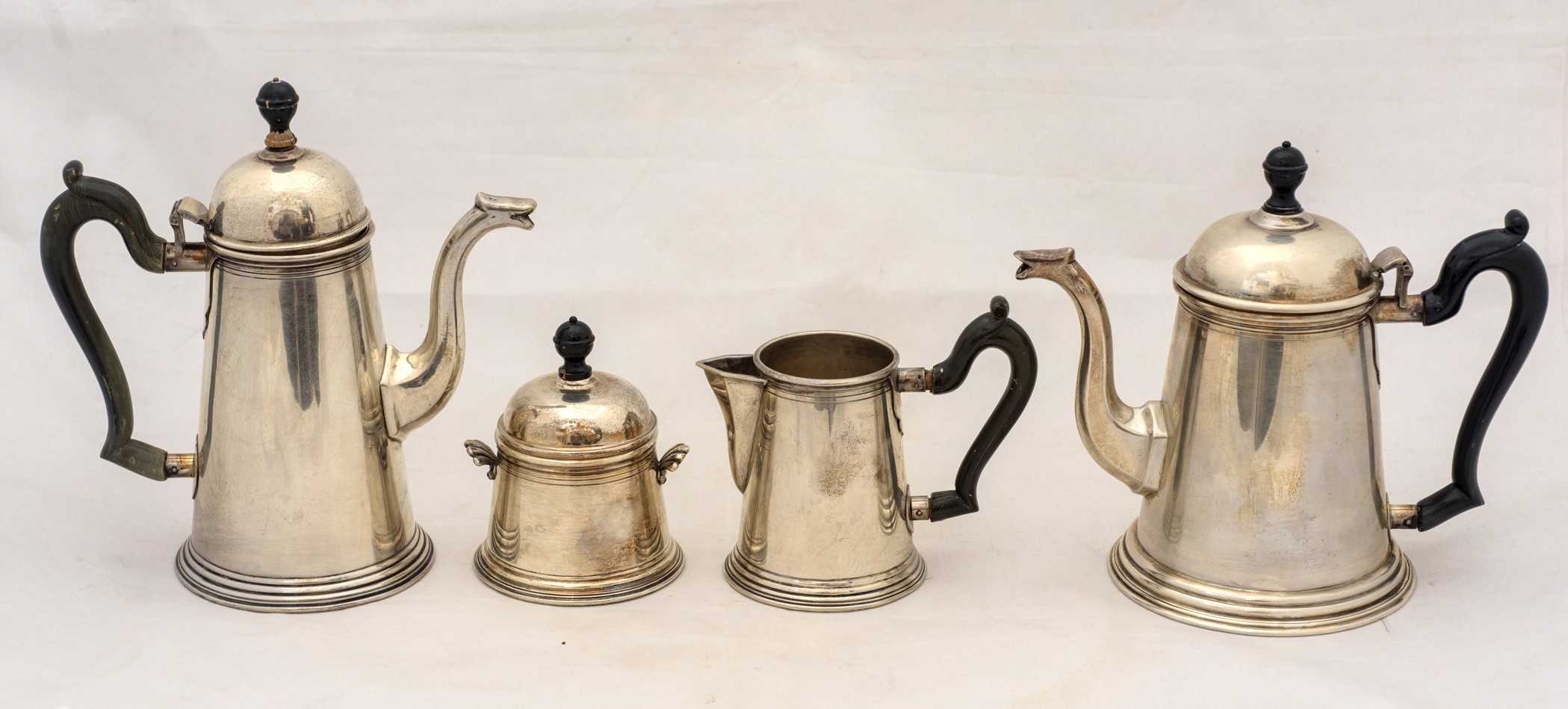 Servizio da thè e caffè in argento Peso totale 1502 gr.