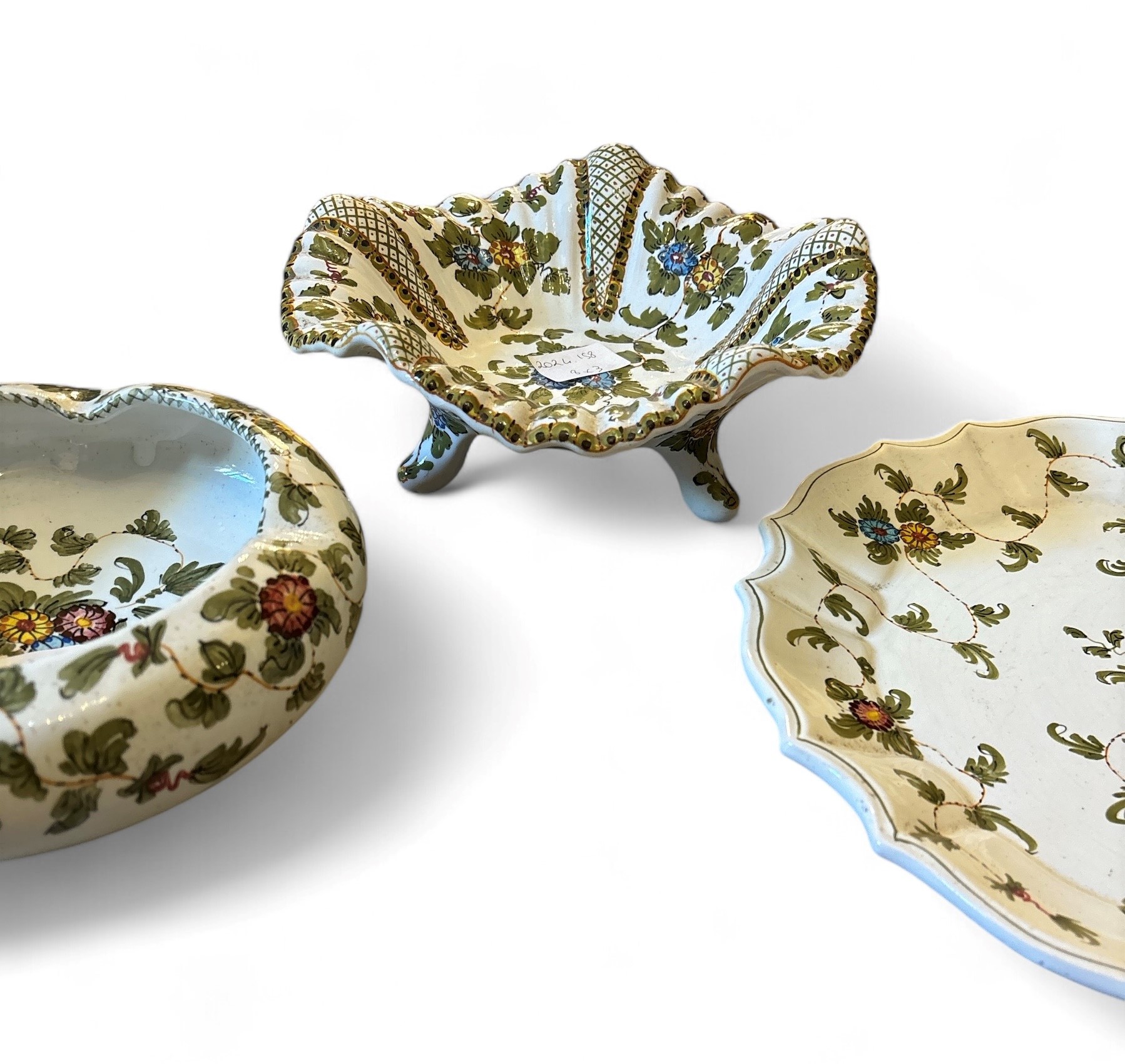 Guarniture di Tre Ceramiche - Manifattura Pesaro - Urbino