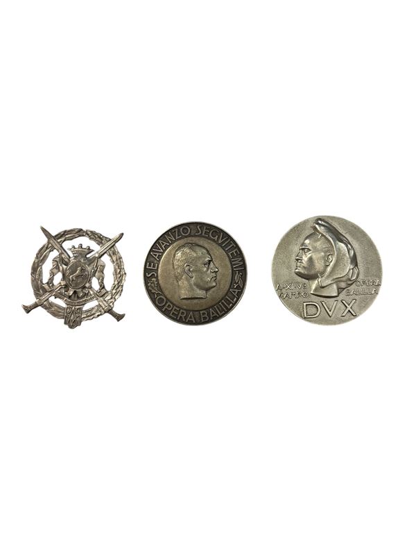 Lotto di tre spille fasciste  - Auction Numismatica, Medaglistica e Memorabilia - DAMS Casa d'Aste