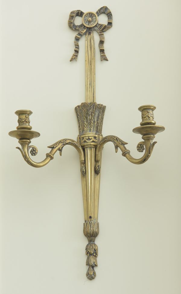 Coppia di appliques a candelabro