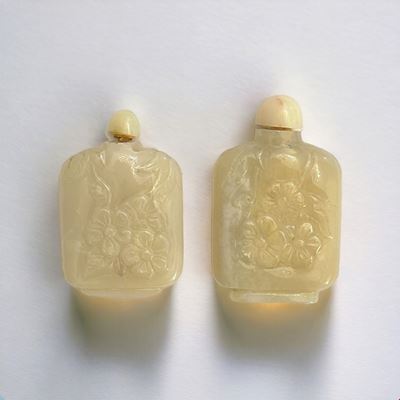 Due Snuff Bottles