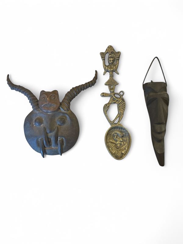 Set composto da tre oggetti