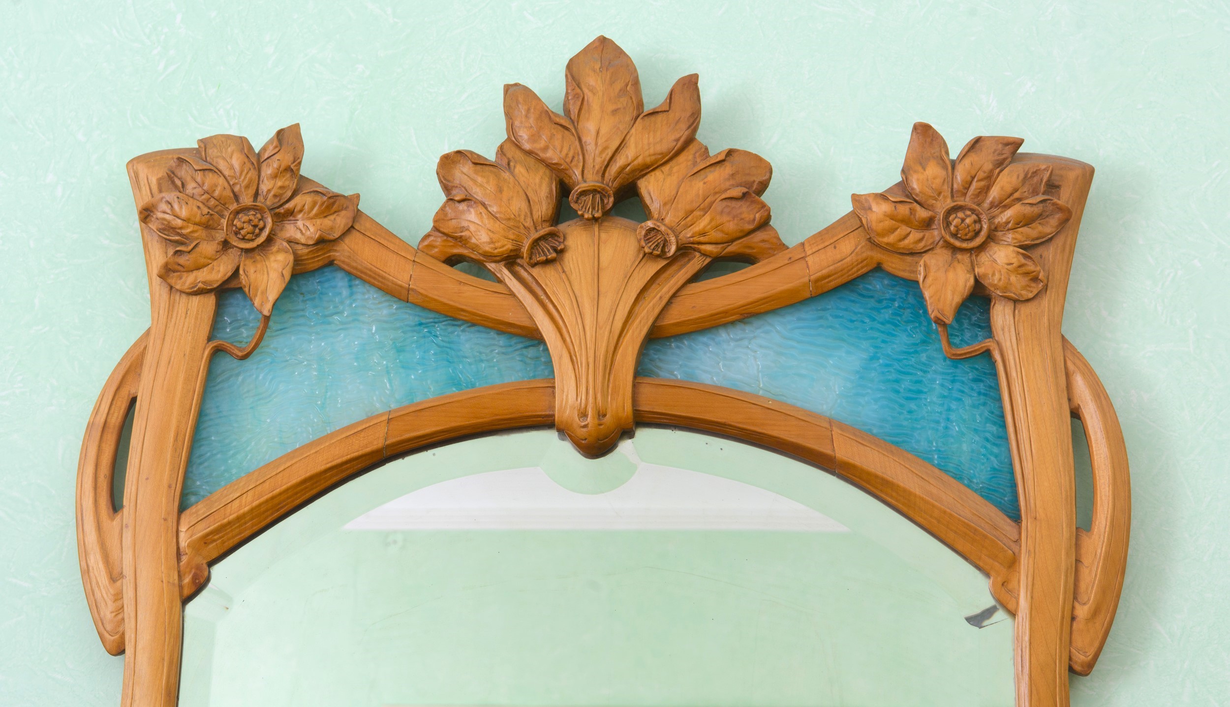 Officine Pietro Savio - Cassettiera e Specchiera