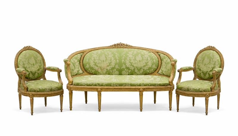 Canapè e due poltrone