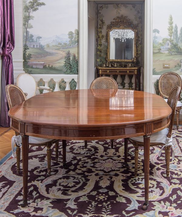 Tavolo da pranzo ovale