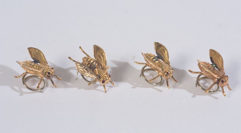 Fermagli in oro giallo 18 kt a forma di mosche, 1950/70