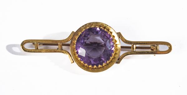 Spilla in oro con ametista