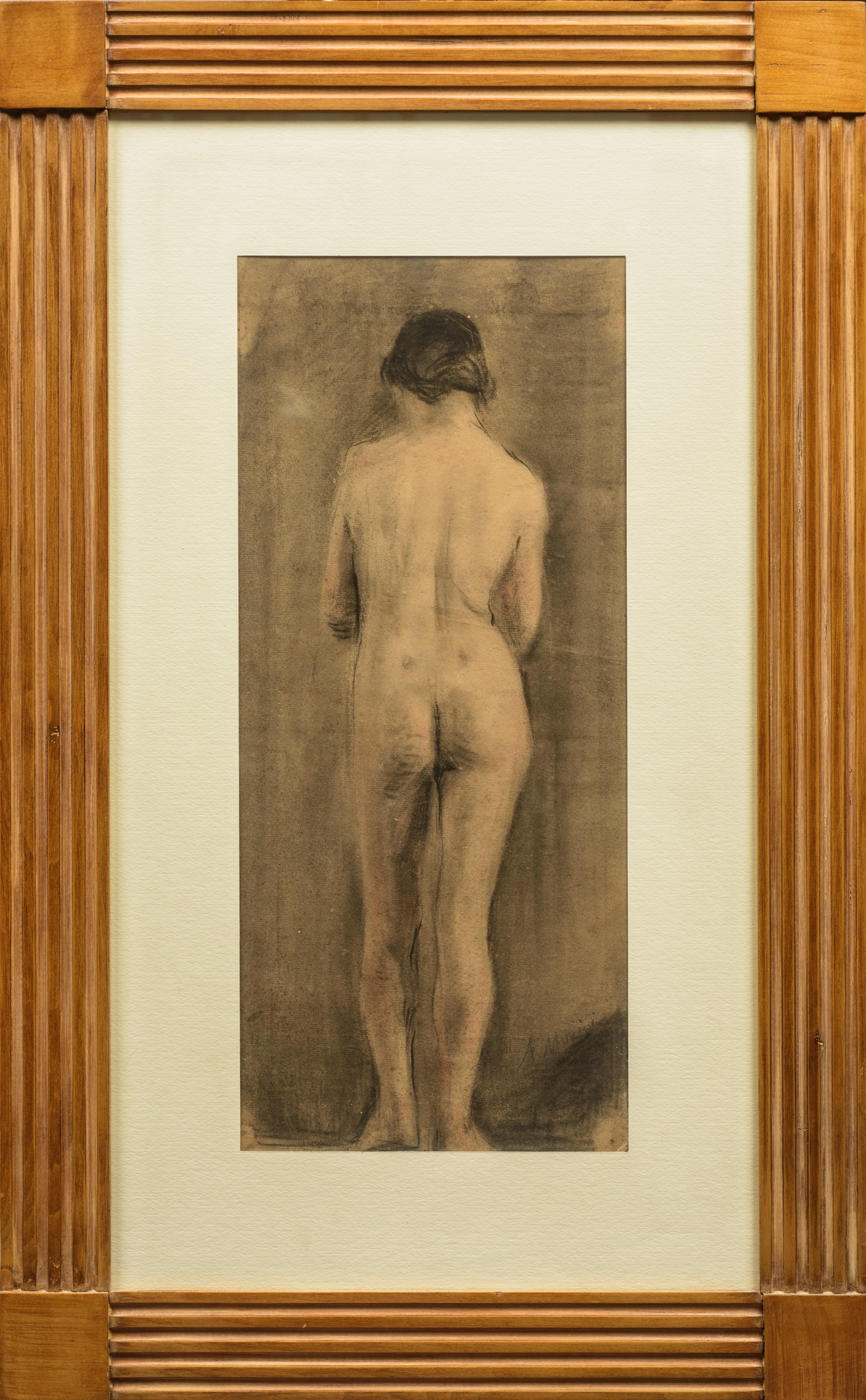 Nudo femminile di schiena