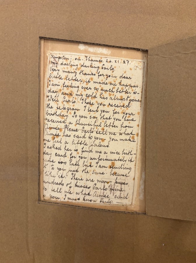 Motivo surrelista e motivo futurista