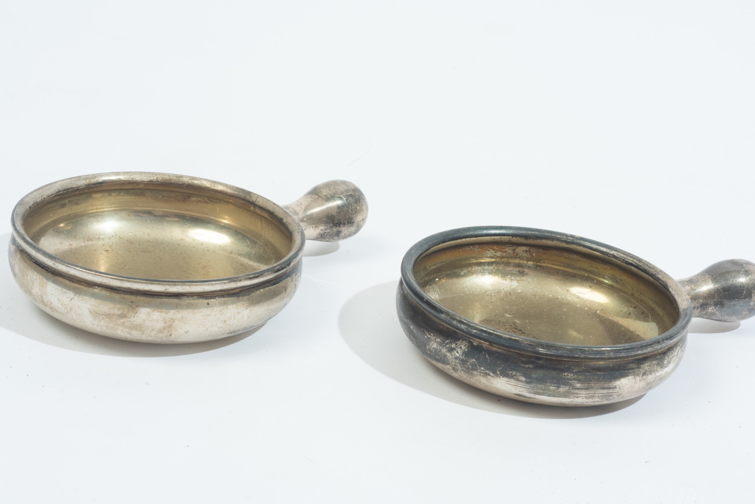 BULGARI - Coppia di portacandela in argento