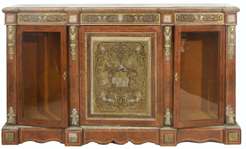 Credenza nei modi di C. Boulle