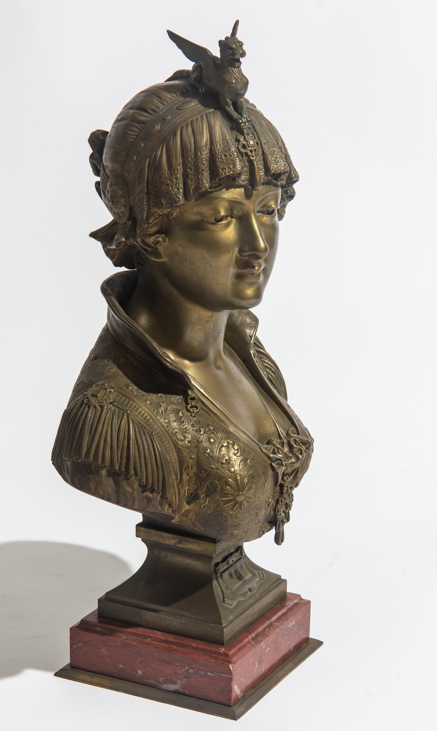 Scultura raffigurante Bianca Capello