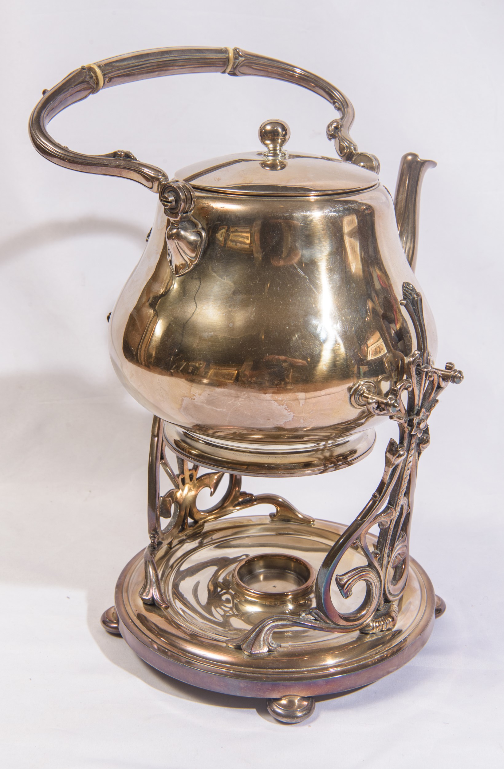 Samovar, metallo argentato, Italia, XX secolo