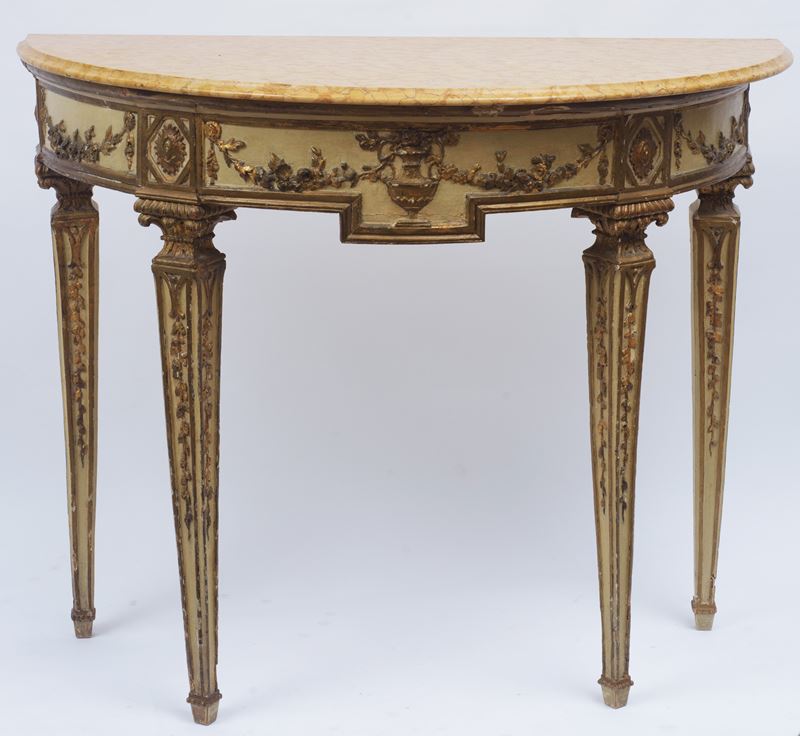 Consolle a mezzaluna