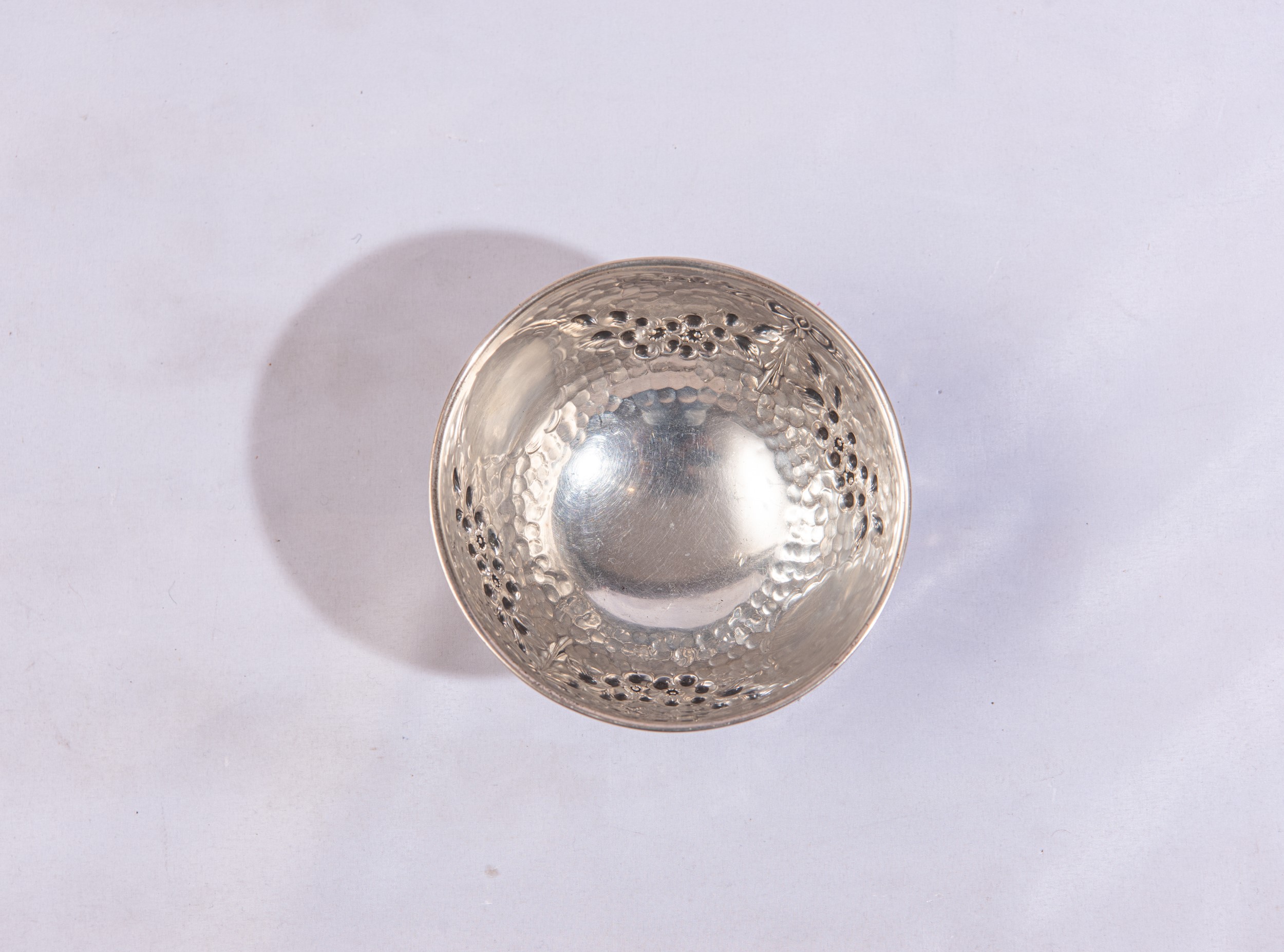 Coppetta circolare in argento