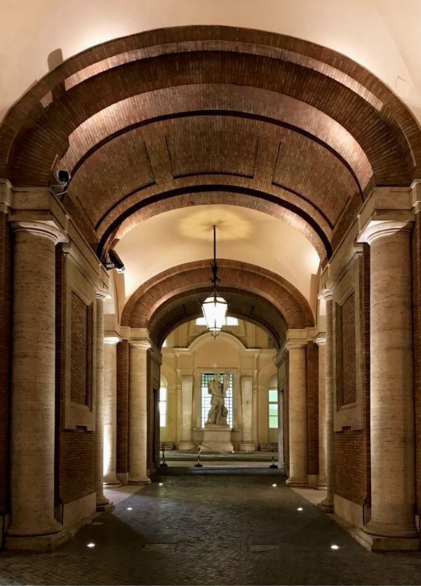 Emanuele  Cucuzza - On the Pedestal