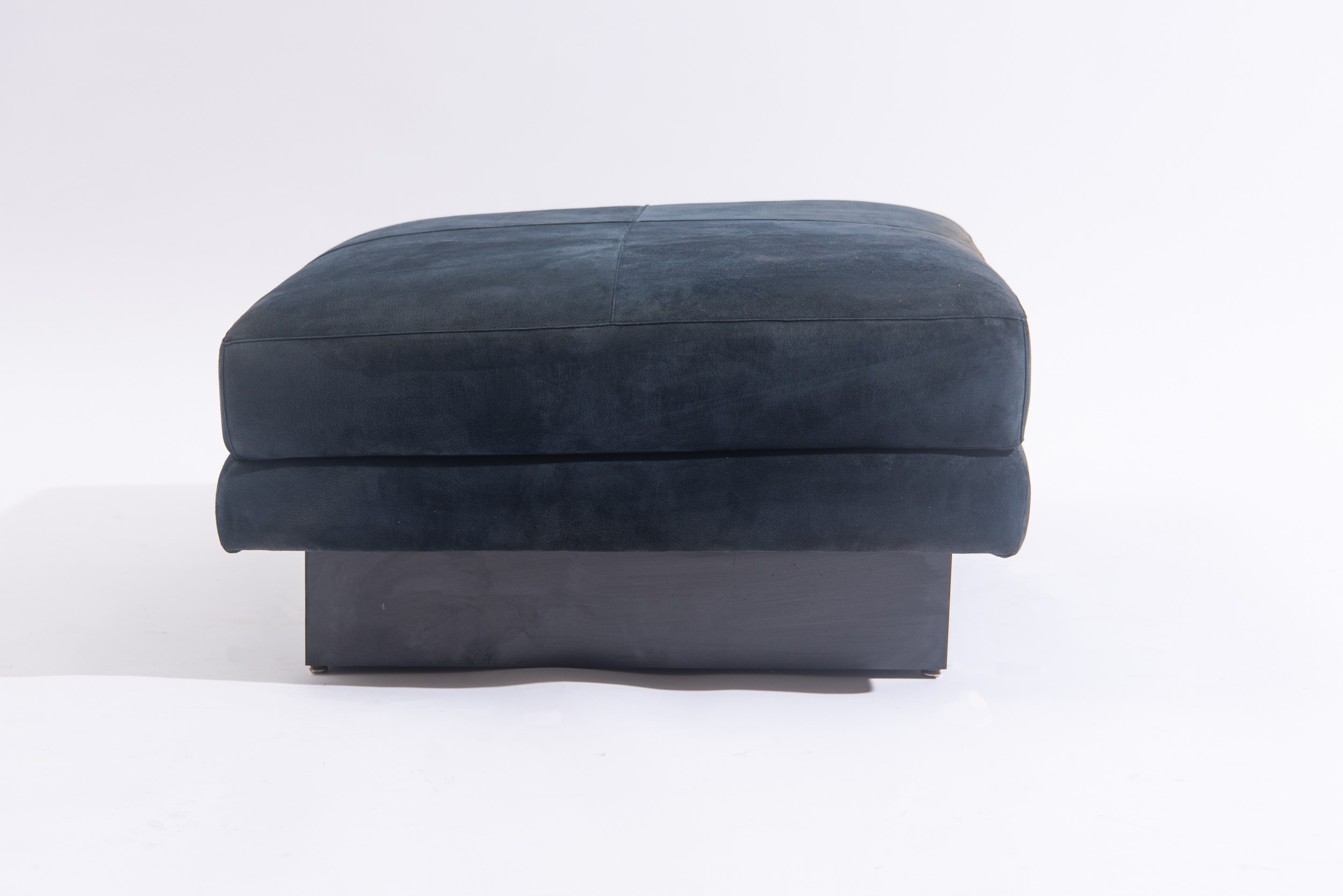 Willy Rizzo - Pouf in legno e tessuto