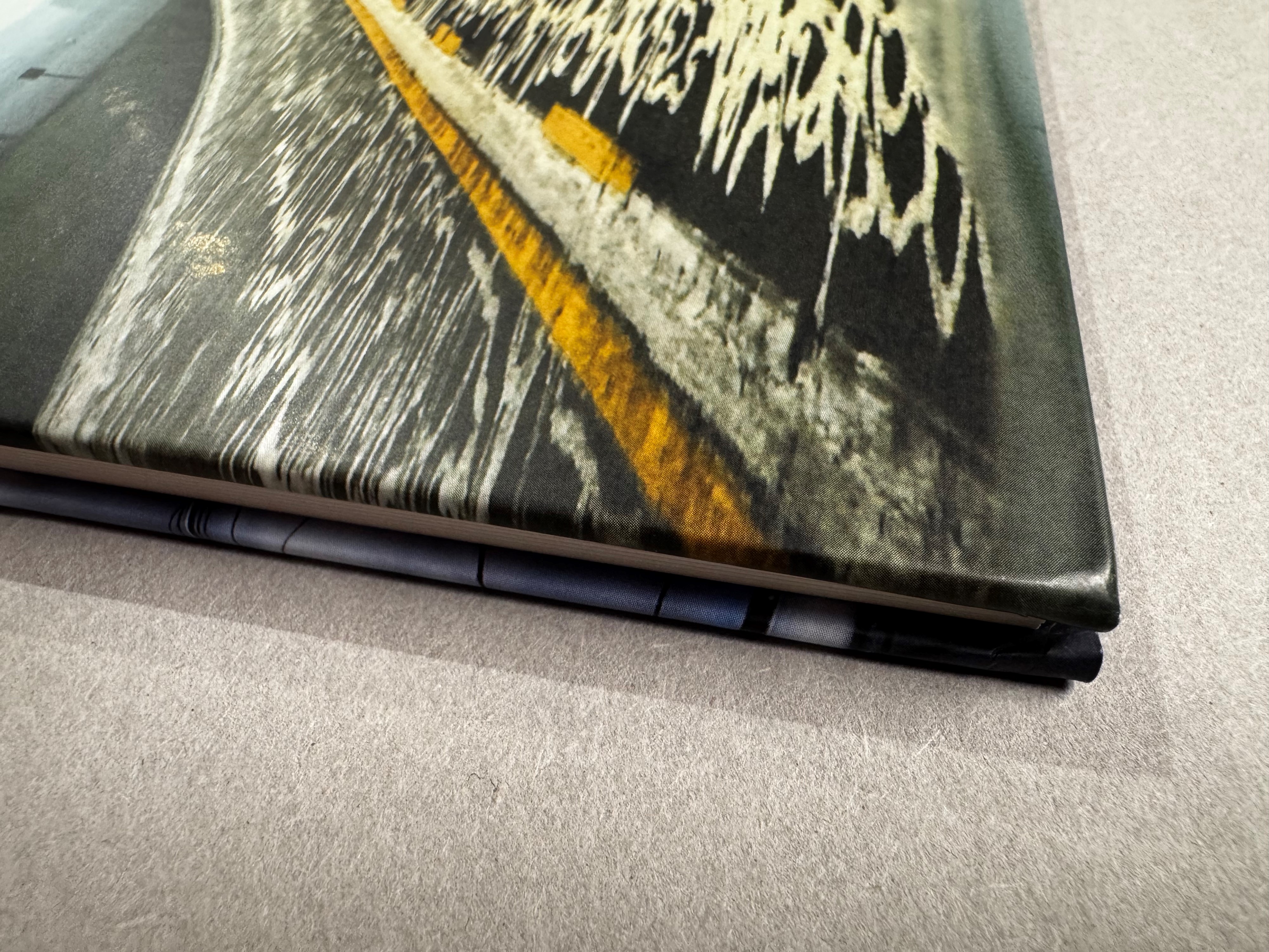“Transport”- Libro Autografato Limited Edition