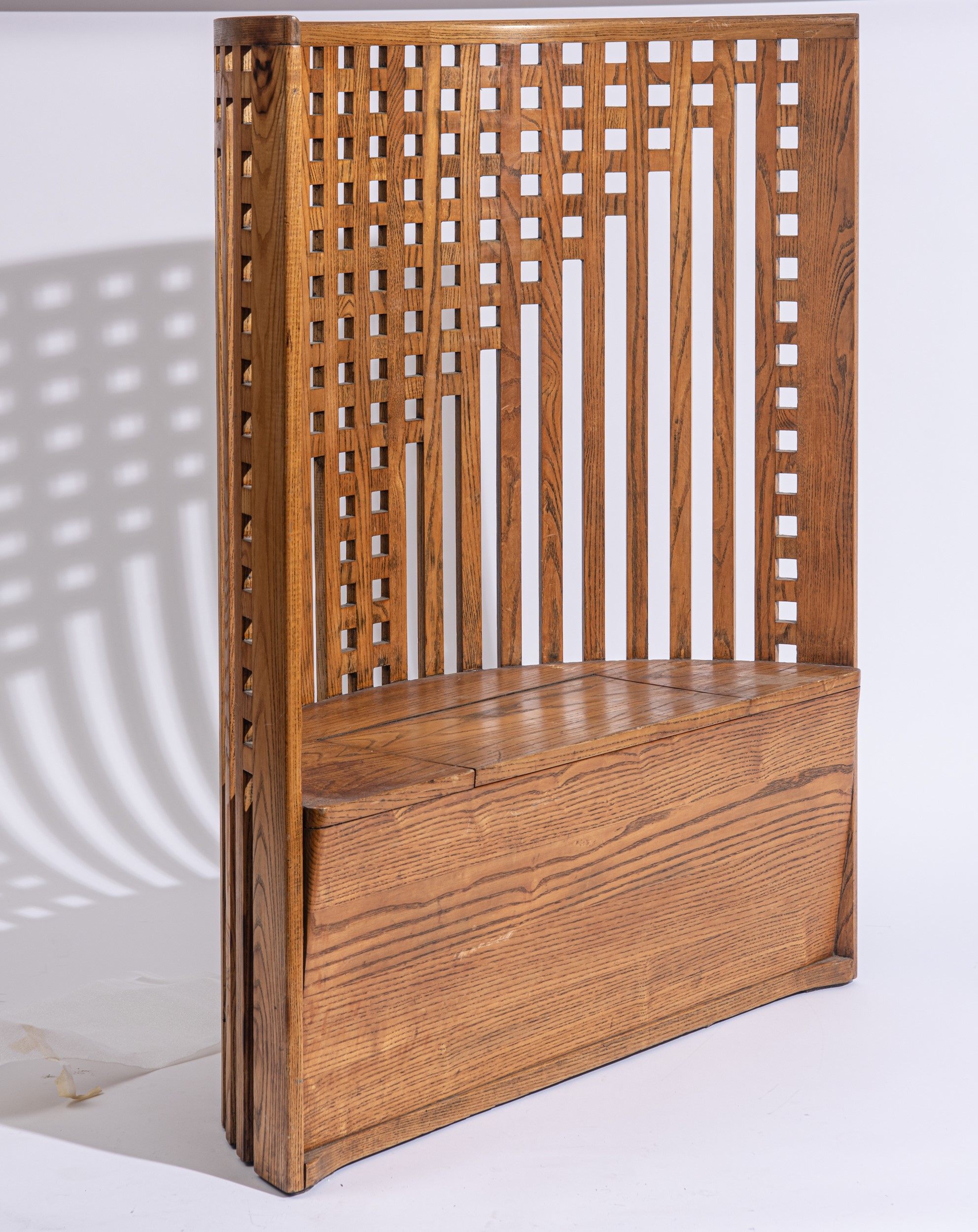 Poltrona, mod. "Willow"