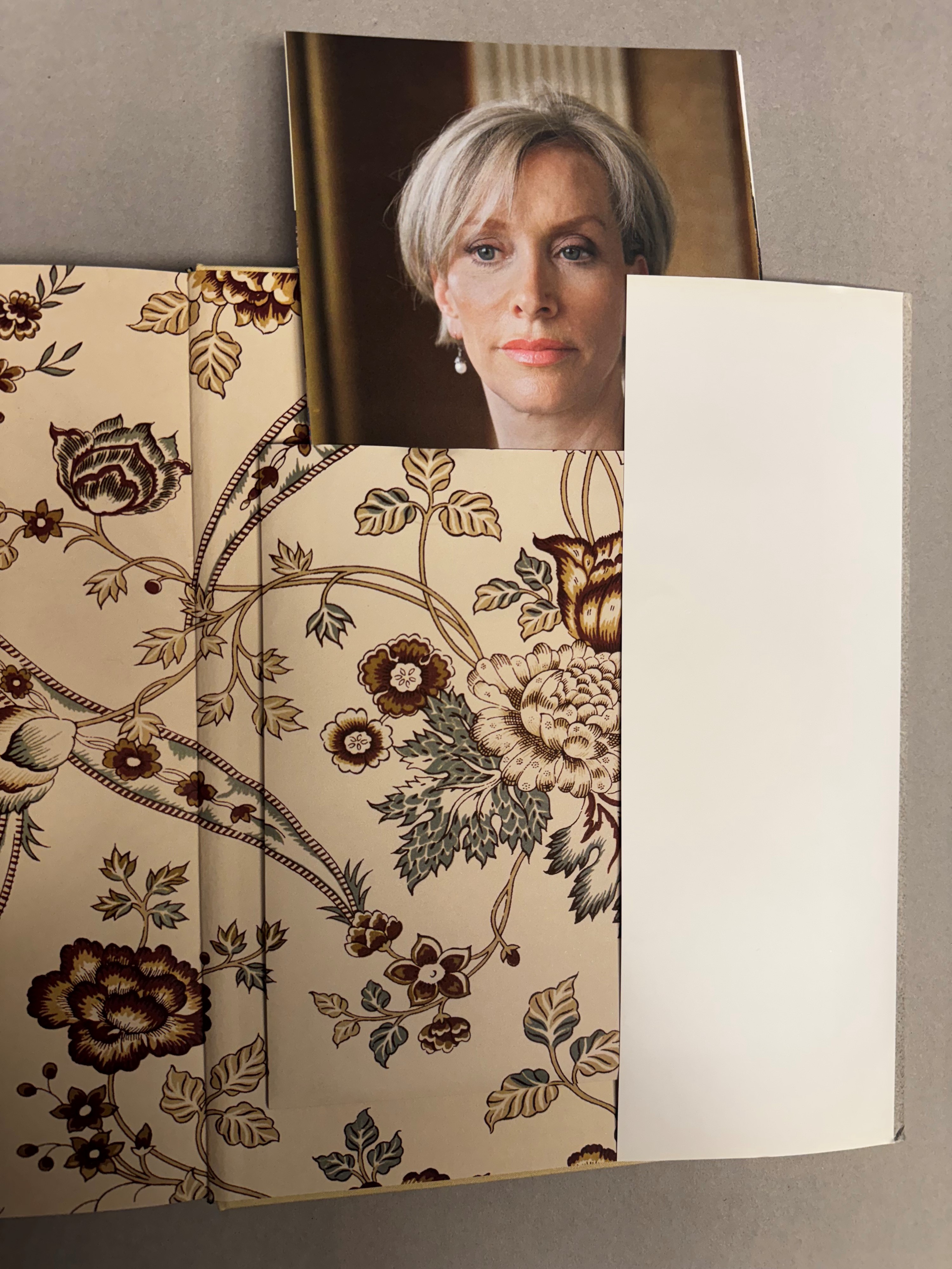 Libro - “Rich and Poor”