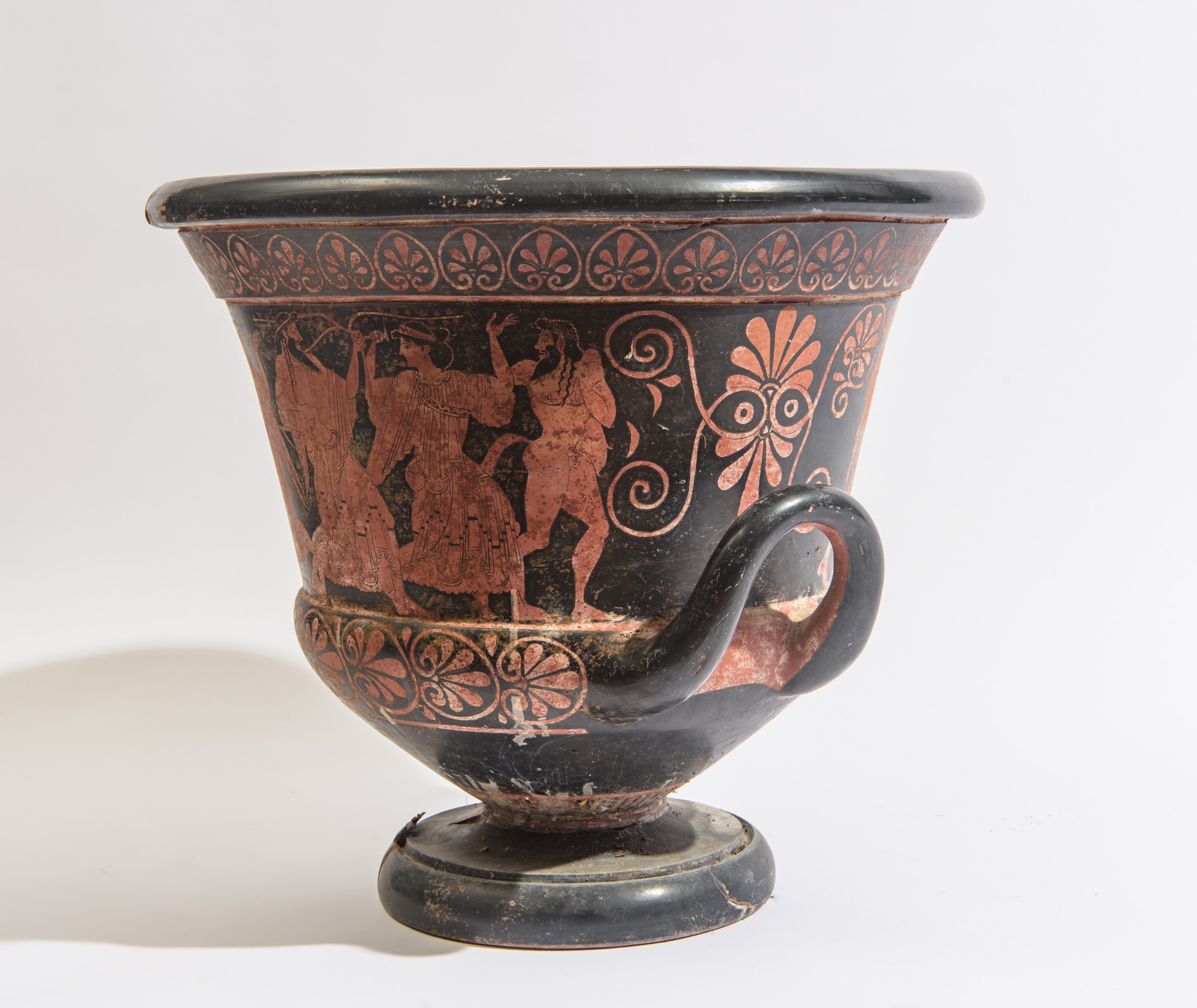 Imponente vaso a cratere