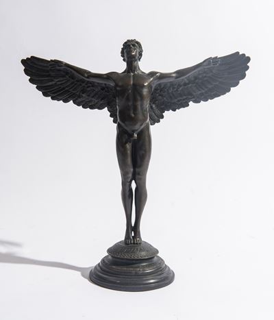 Rising Day, scultura in bronzo brunito