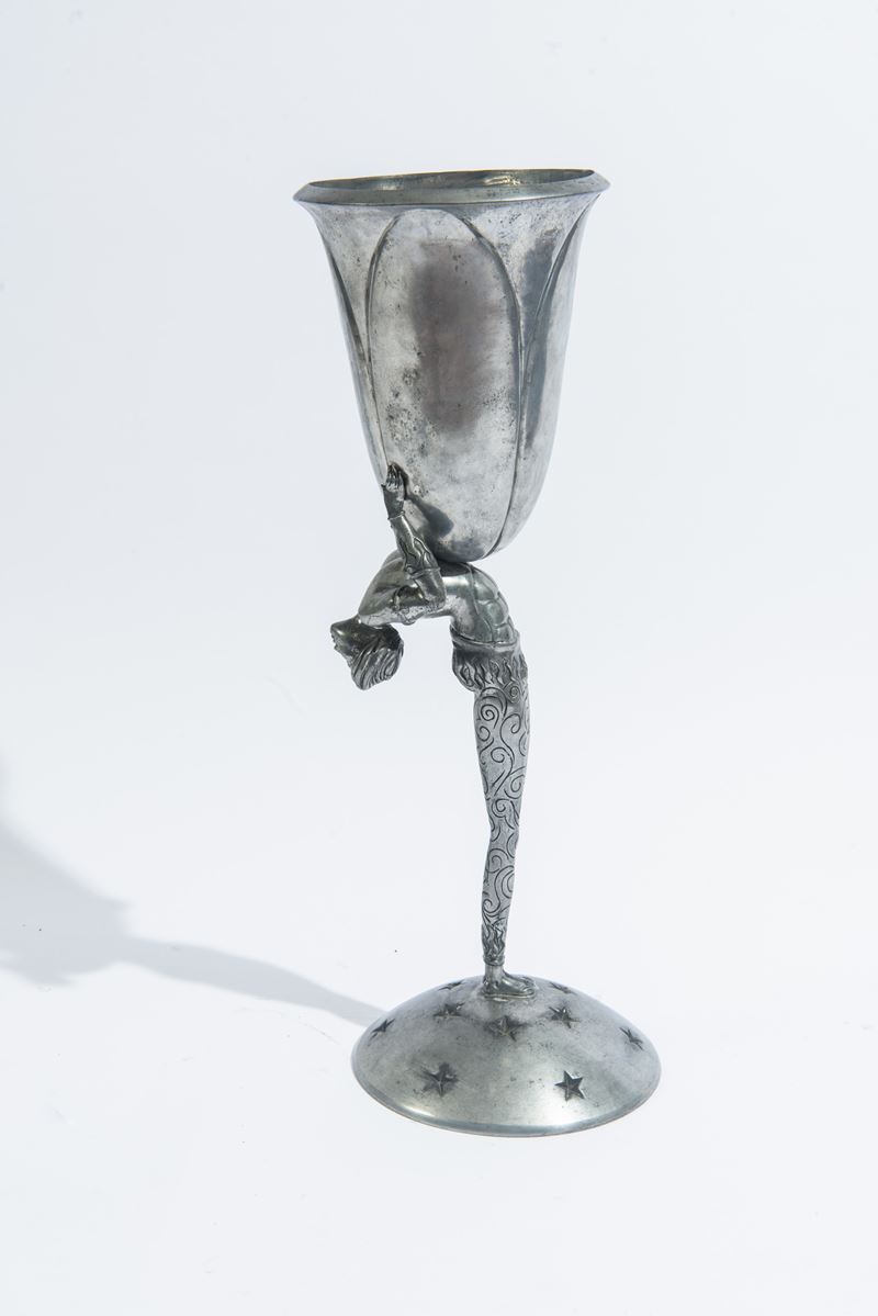 Pietro Figura - Vaso modello Acrobat in metallo