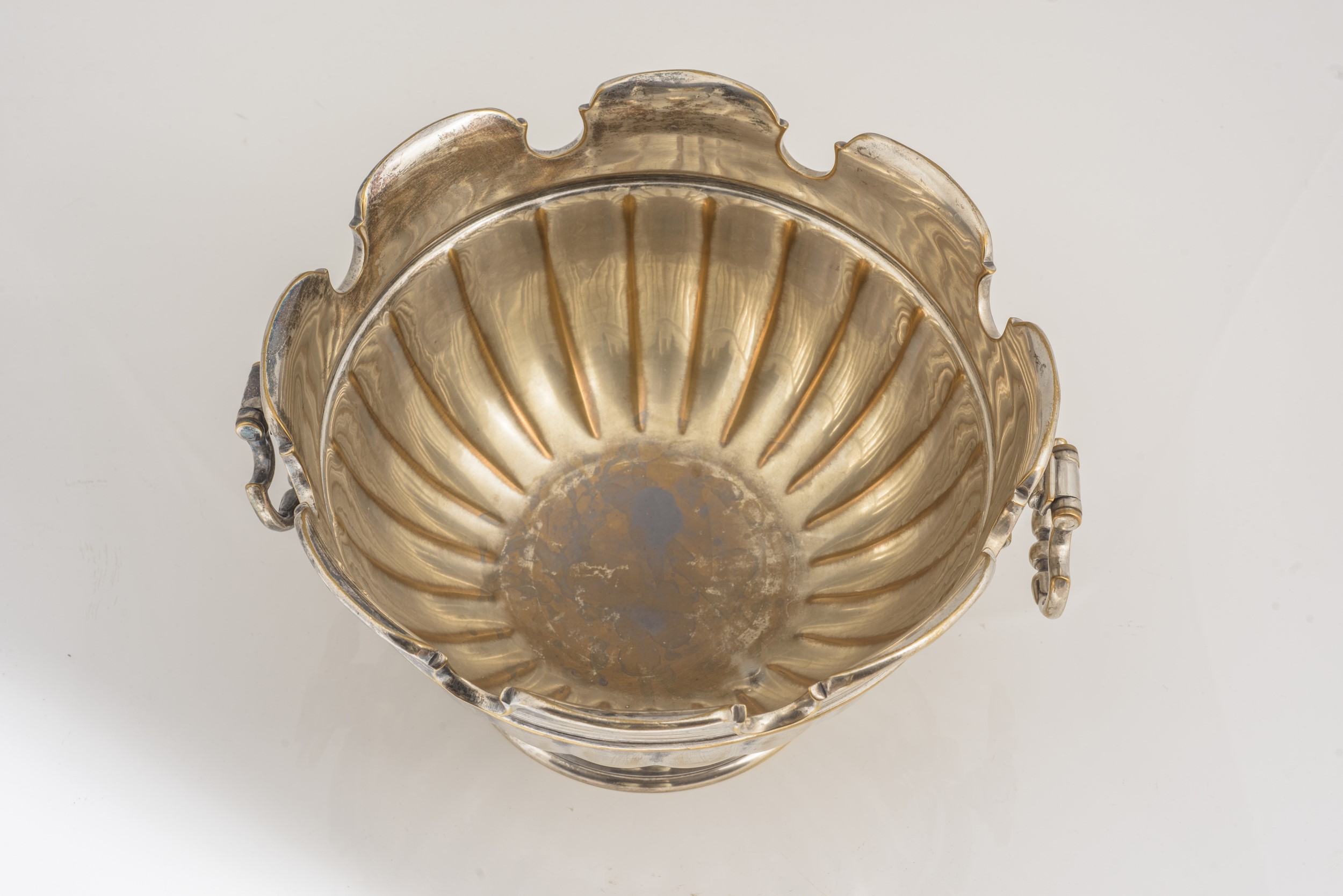 Spumantiera in metallo argentato