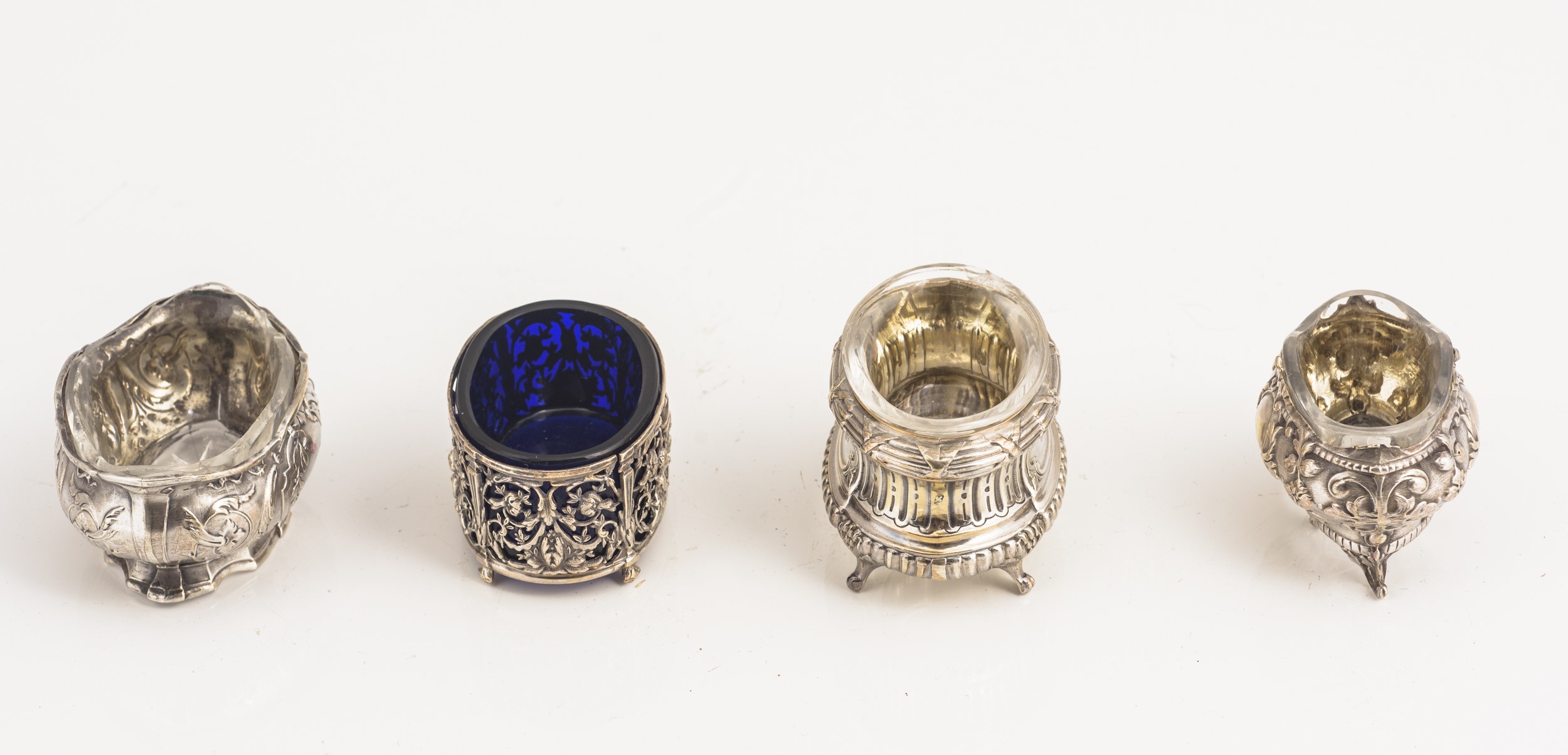 Quattro saliere in argento