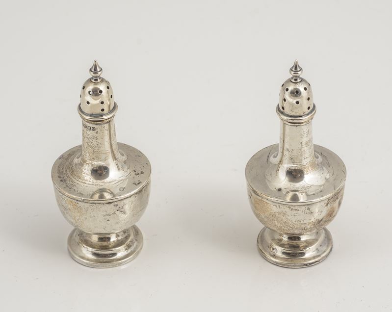 Sale e pepe, set in argento del XX secolo