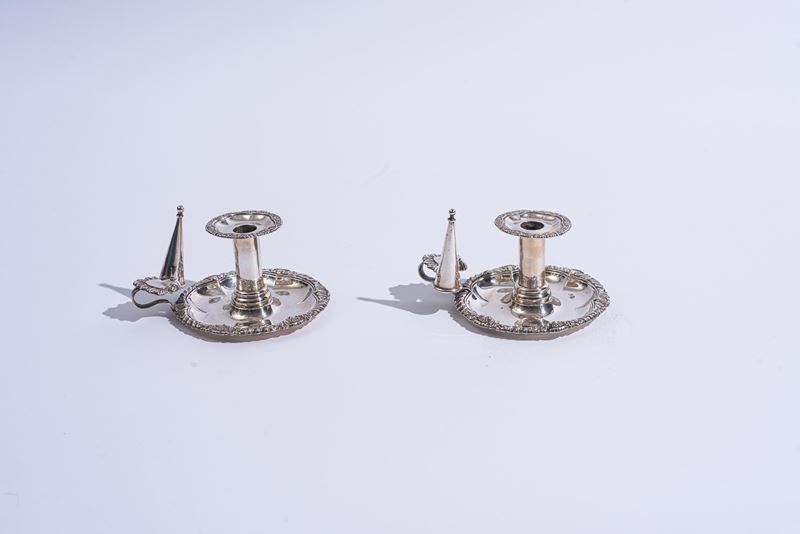 Coppia di bugie in argento