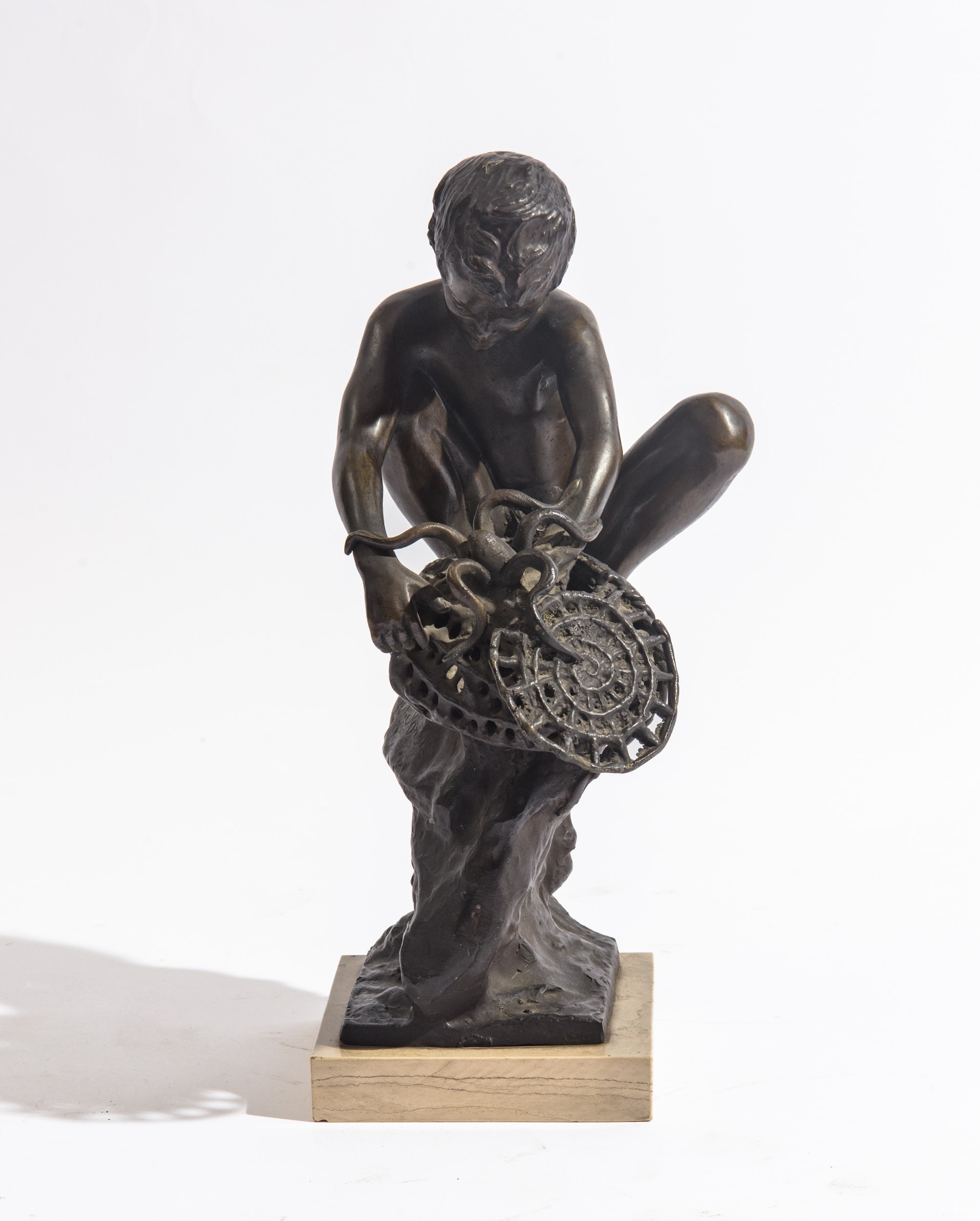 Autore non identificato, Pescatorello, scultura in bronzo