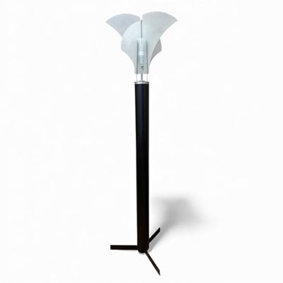 Lampada da terra mod. 'Alfiere', metallo e cristallo