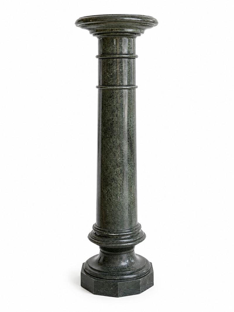 Colonna in marmo verde, XIX secolo
