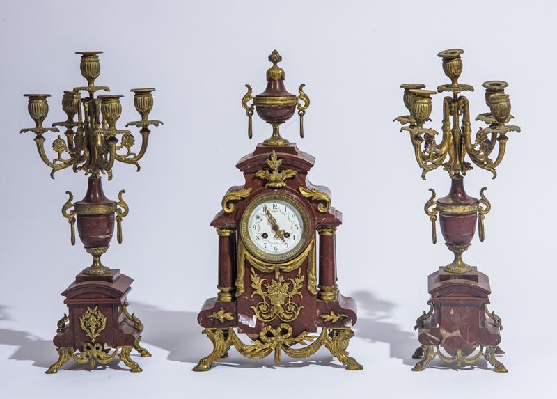 Trittico da camino in bronzo dorato e marmo rosso