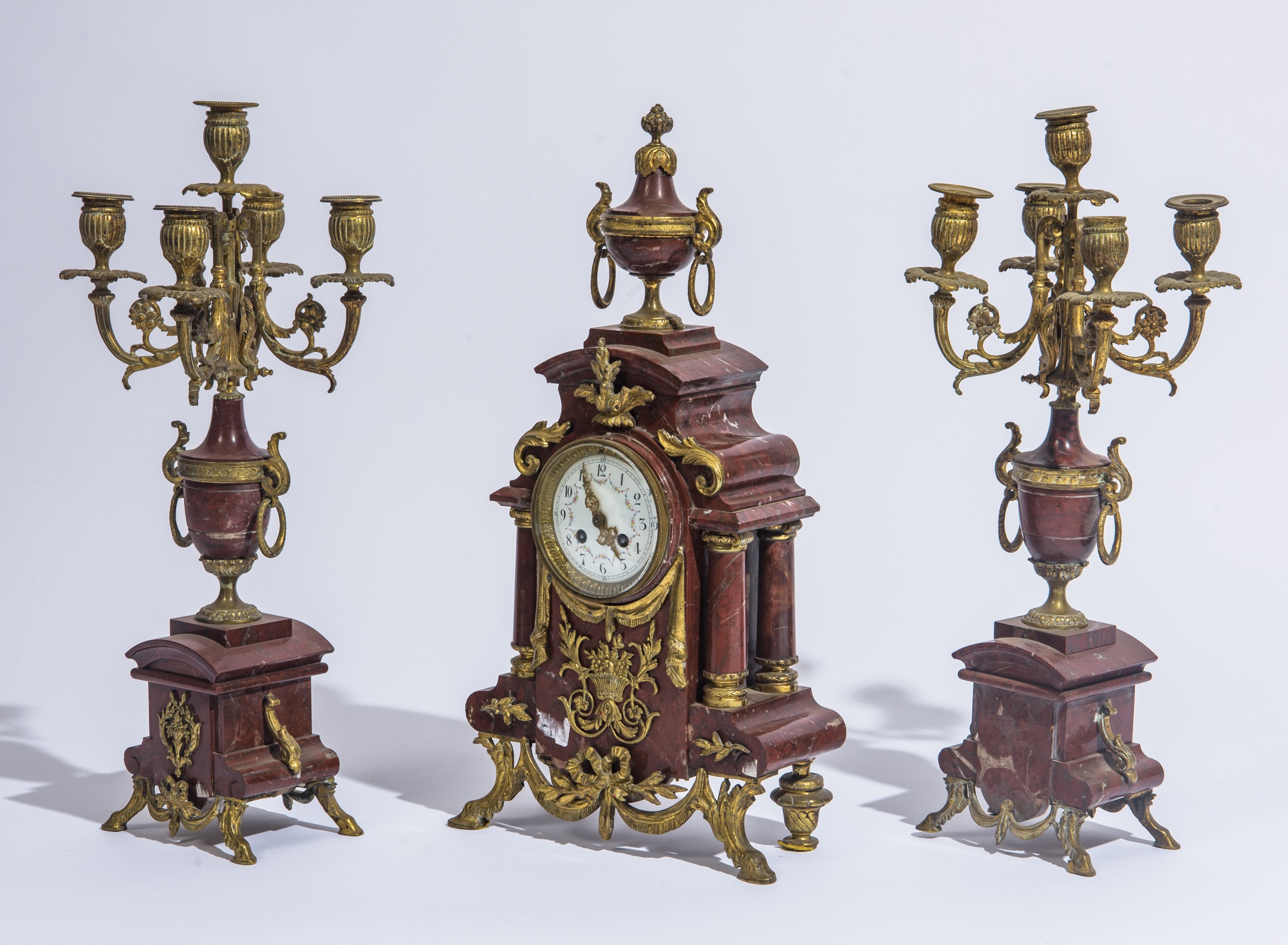 Trittico da camino in bronzo dorato e marmo rosso