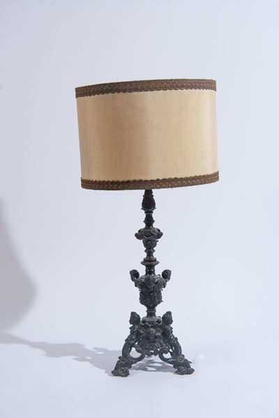 XIX secolo, Candeliere in bronzo (adattato a lampada)