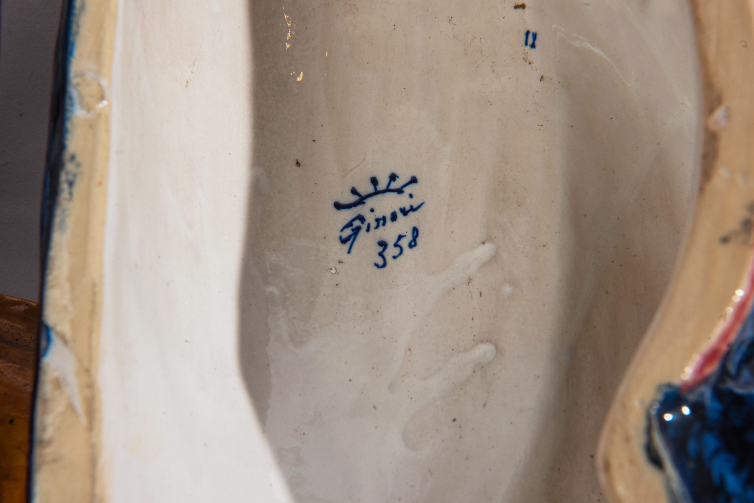 Ginori - Coppia di sculture raffiguranti Contadini