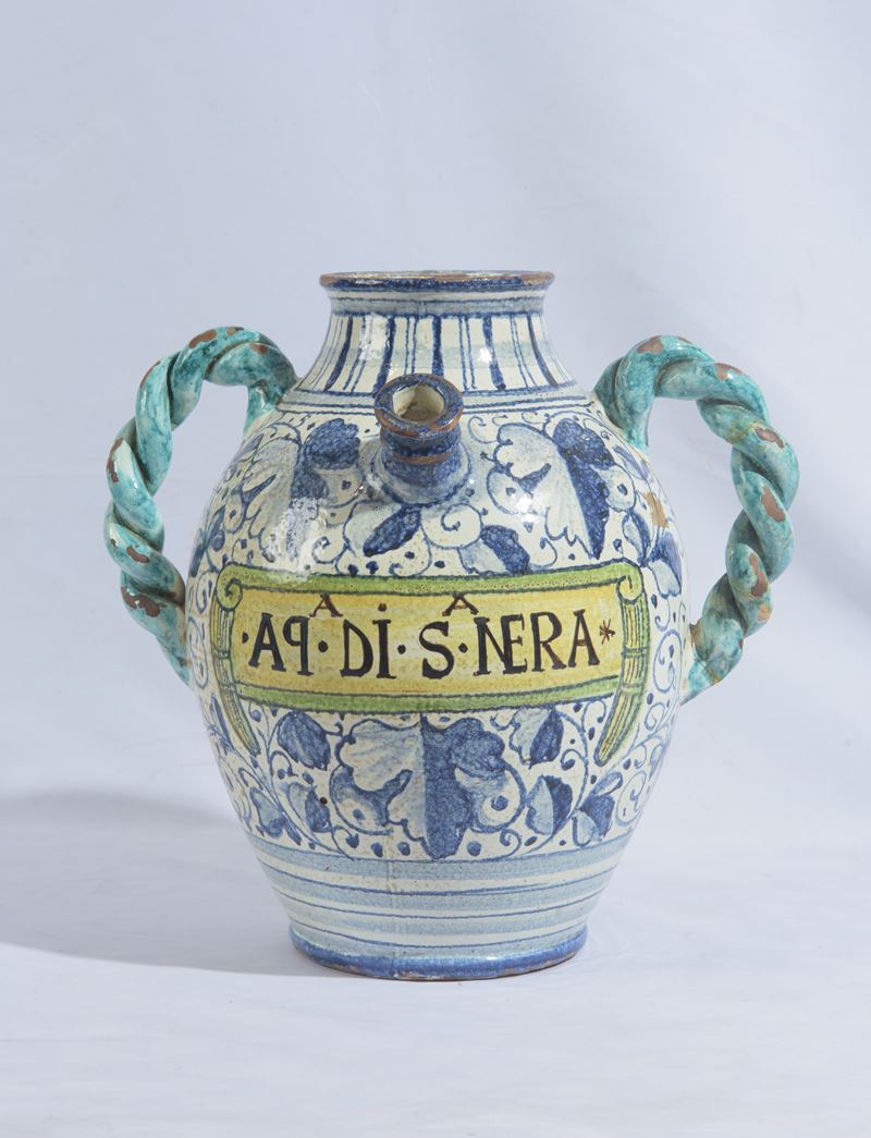 Bottega di Montelupo, Orcio biansato in maiolica (versatoio a tubo)