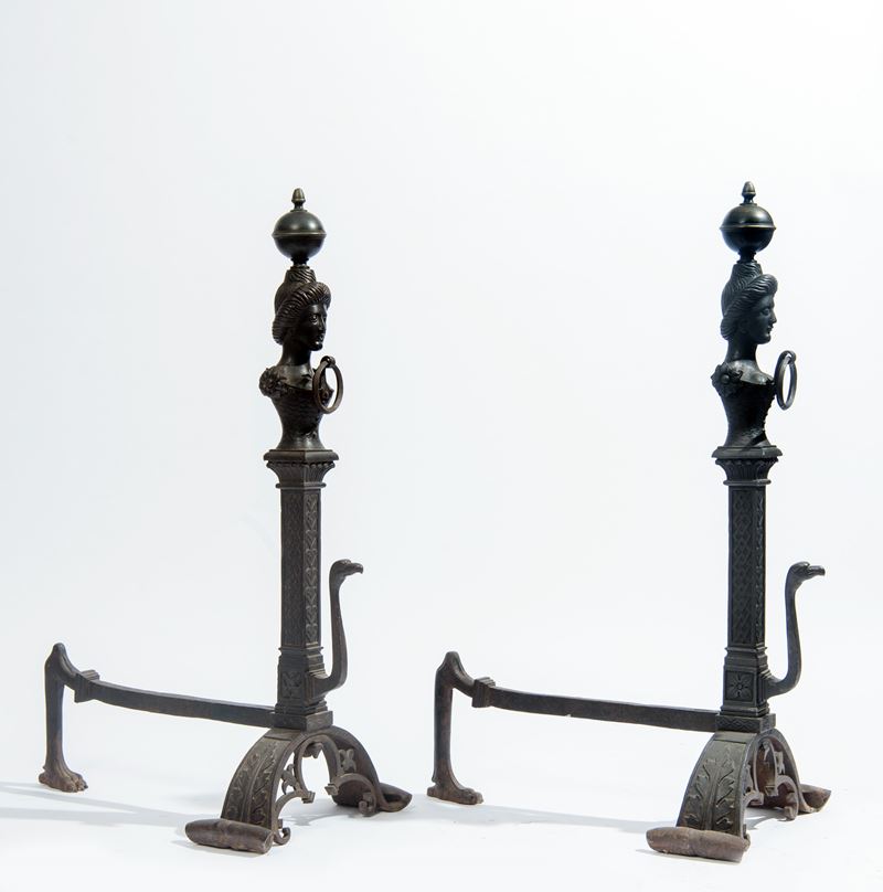 Coppia di grandi alari