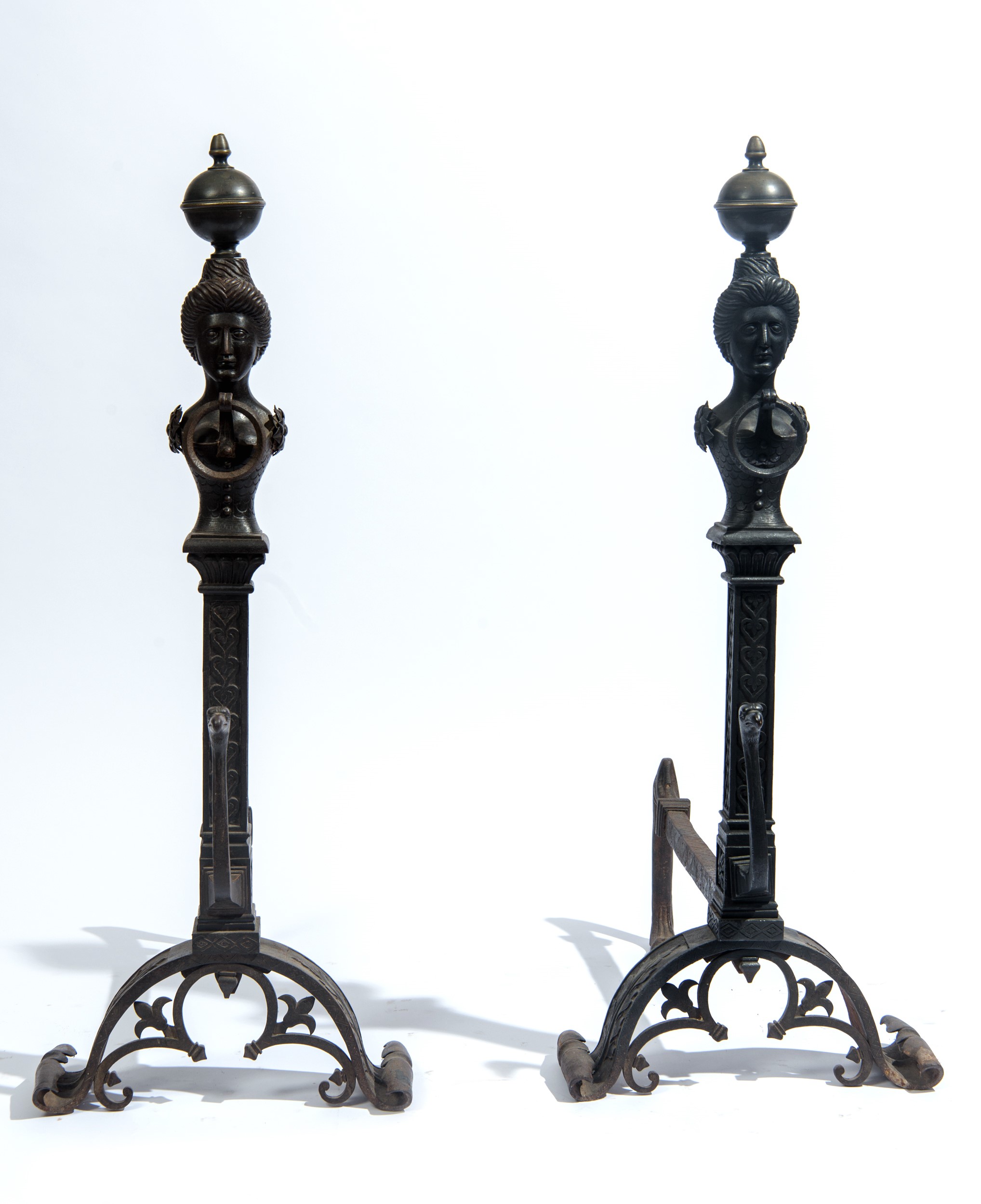 Coppia di grandi alari