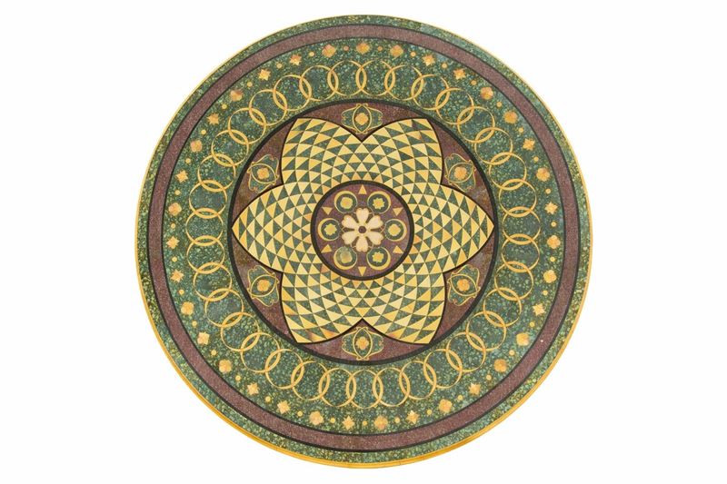 Imponente tavolo da centro