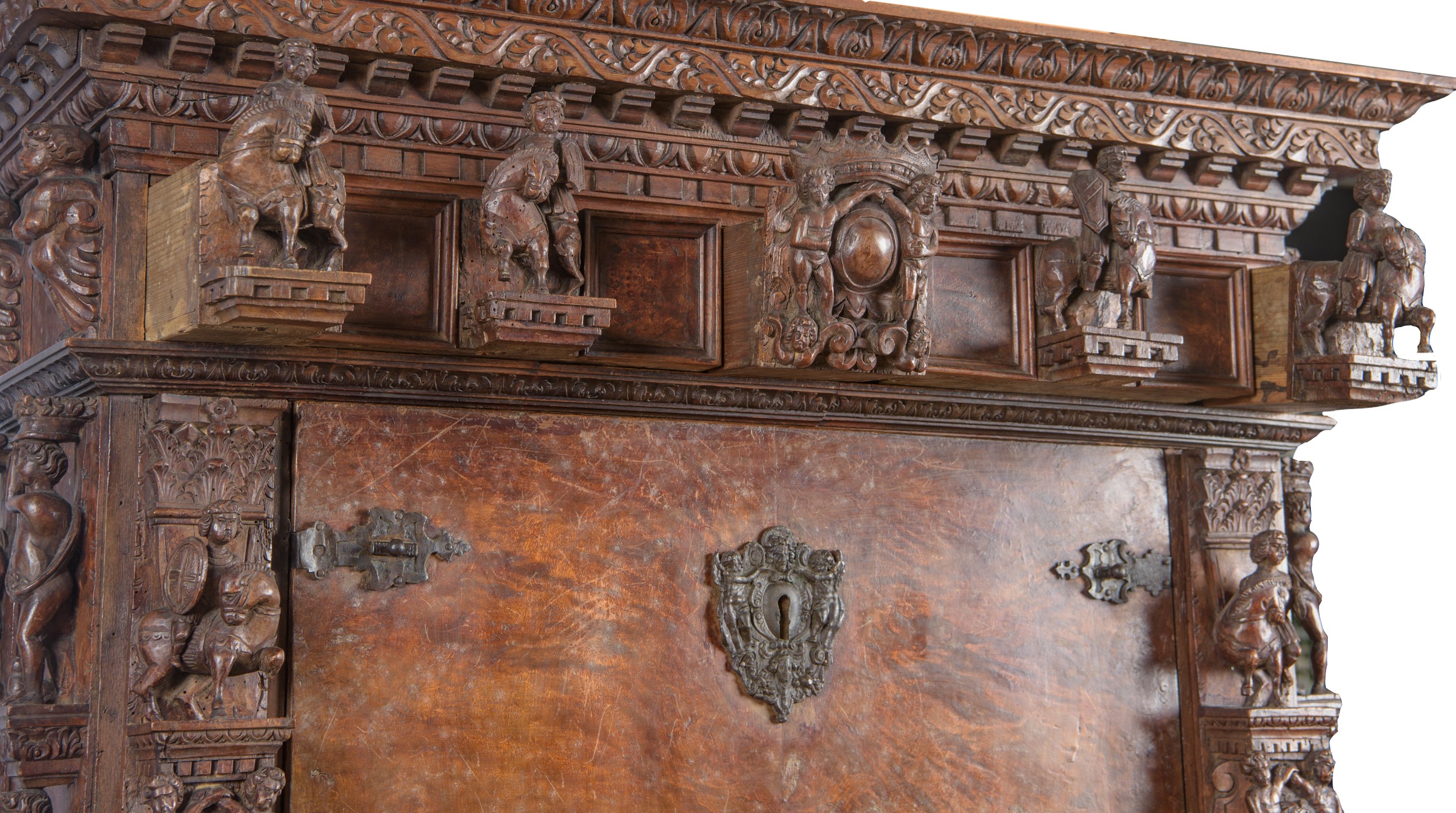 Stipo 'a bambocci', Genova, inizio del XVII secolo, legno di noce
