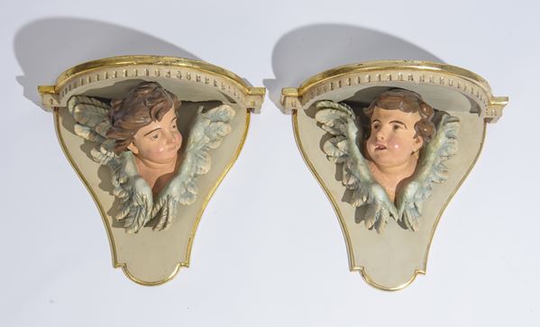 Coppia di piccole mensole