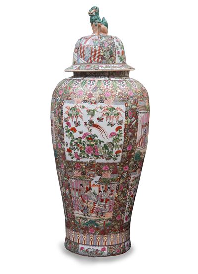 Vaso con coperchio, porcellana policroma, Cina, Dinastia Qing