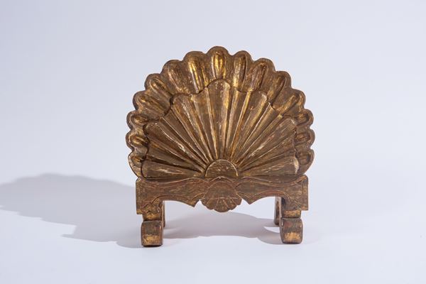 Piccolo leggio da scrittoio