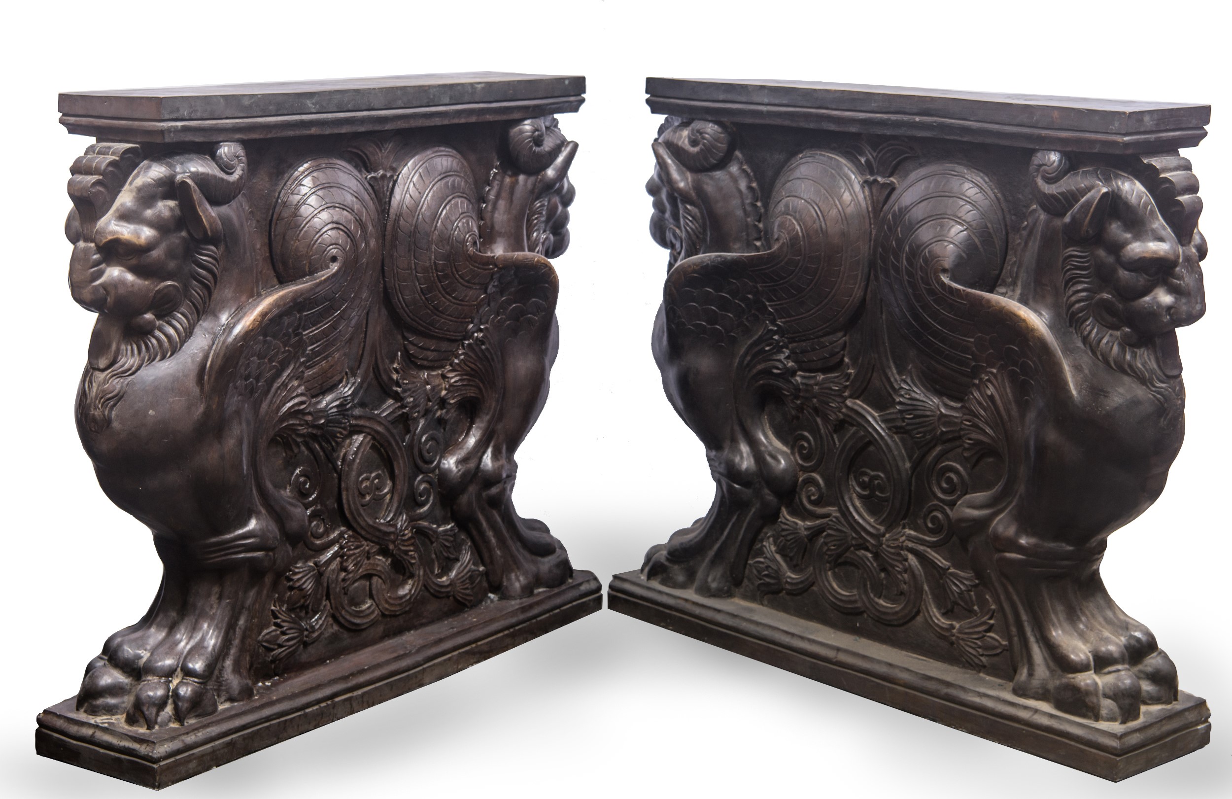 Coppia di monumentali trapezofori