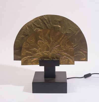 Longinotti, Lampada da appoggio a doppio ventaglio in bronzo dorato